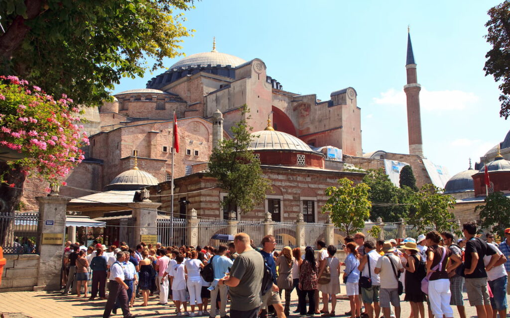 öffnungszeiten hagia sofia